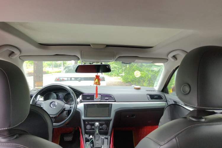 Used Volkswagen Lamando 2015 280TSI DSG Comfort Edition Headliner