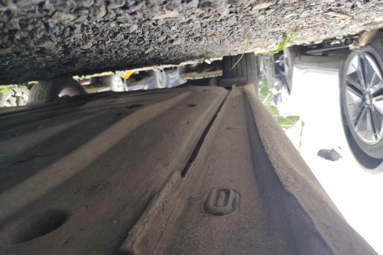 Used Volkswagen Lamando 2015 280TSI DSG Comfort Edition Chassis Front Right