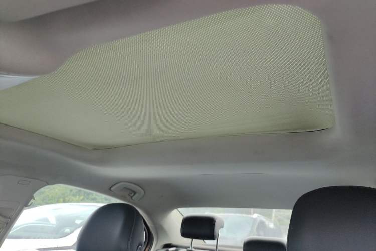 Used Volkswagen Lamando 2015 280TSI DSG Comfort Edition Headliner