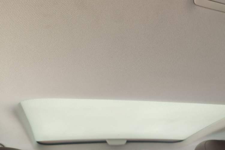 Used Volkswagen Lamando 2015 280TSI DSG Luxury Edition Headliner