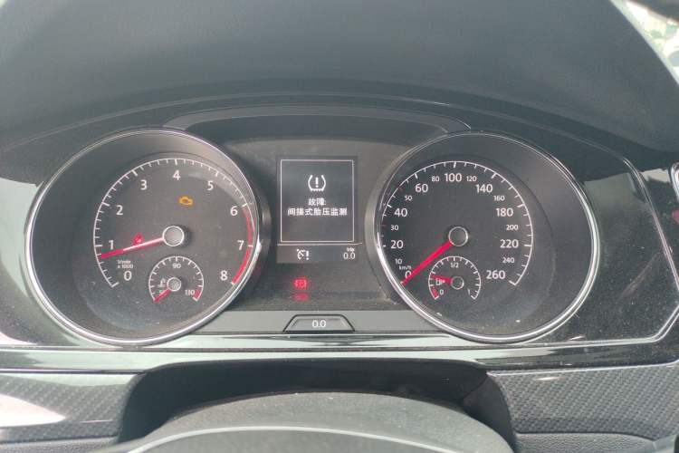 Used Volkswagen Lamando 2015 280TSI DSG Comfort Edition Instrument Cluster