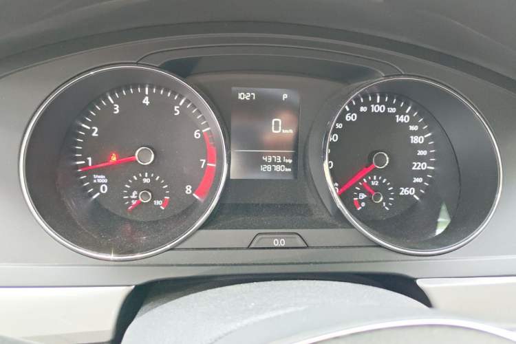 Used Volkswagen Lamando 2015 230TSI DSG Fashion Edition Instrument Cluster