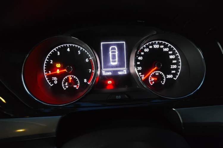 Used Volkswagen Lamando 2015 280TSI DSG Comfort Edition Instrument Cluster