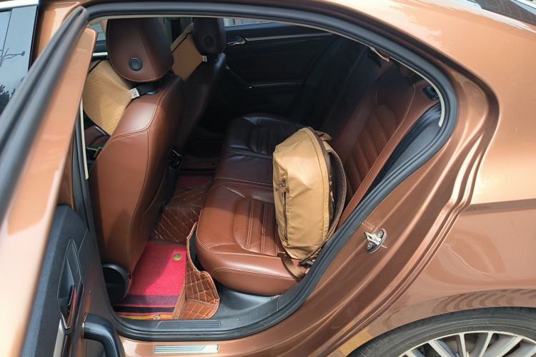 Used Volkswagen Lamando 2015 280TSI DSG Luxury Edition Left Rear Seat
