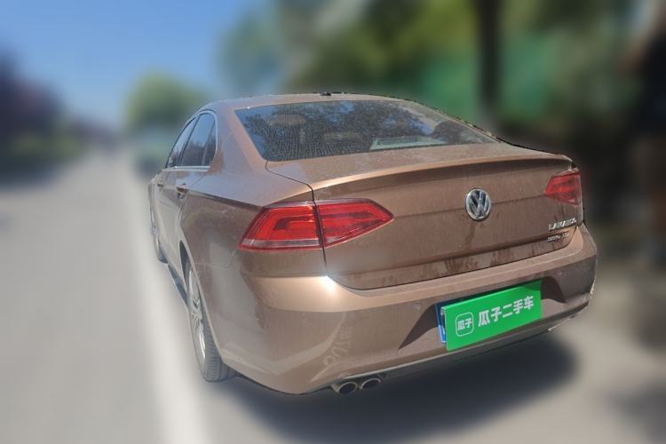 Used Volkswagen Lamando 2015 330TSI DSG Luxury Edition Rear Left 45 Deg