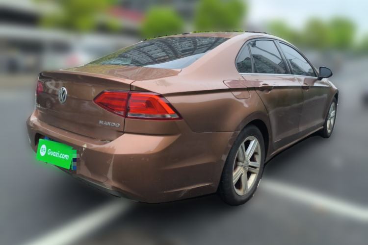 Used Volkswagen Lamando 2015 330TSI DSG Comfort Edition Rear Right 45 Deg