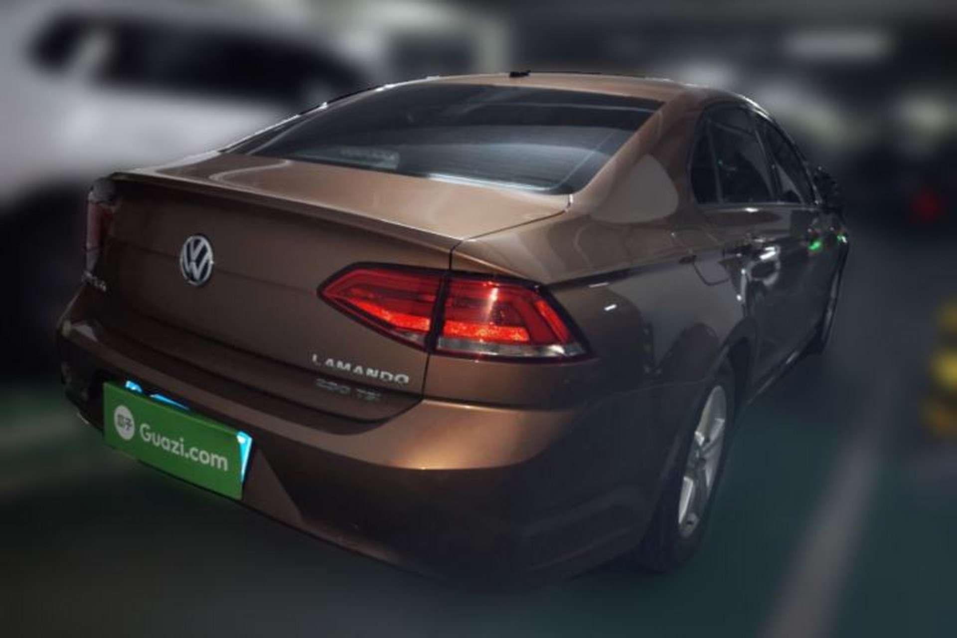 Used Volkswagen Lamando 2015 230TSI Manual Trend Edition Rear Right 45 Deg
