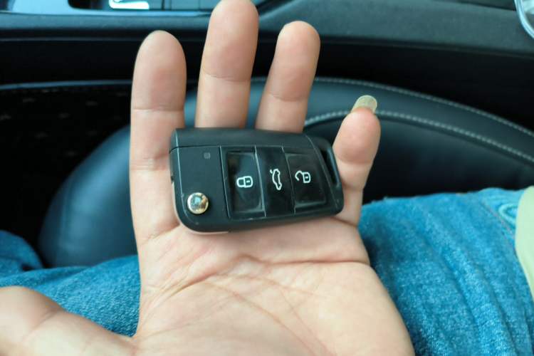 Used Volkswagen Lamando 2015 280TSI DSG Comfort Edition Vehicle Key