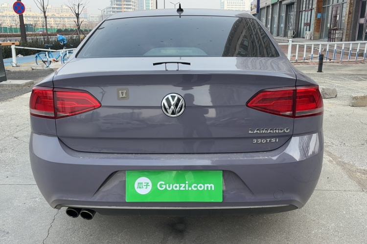 Used Volkswagen Lamando 2015 330TSI DSG Luxury Edition Exterior 3