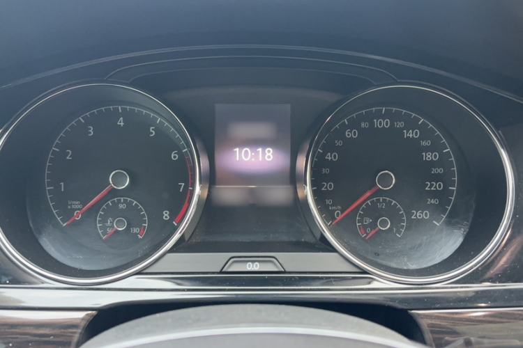 Used Volkswagen Lamando 2015 330TSI DSG Luxury Edition Instrument Cluster