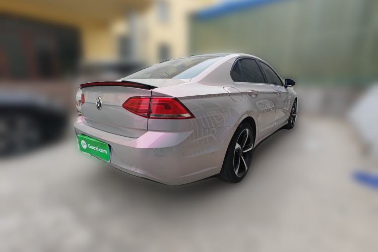 Used Volkswagen Lamando 2015 280TSI DSG Comfort Edition Rear Right 45 Deg