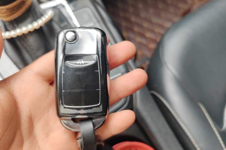 Used Volkswagen Lamando 2015 280TSI DSG Comfort Edition Vehicle Key