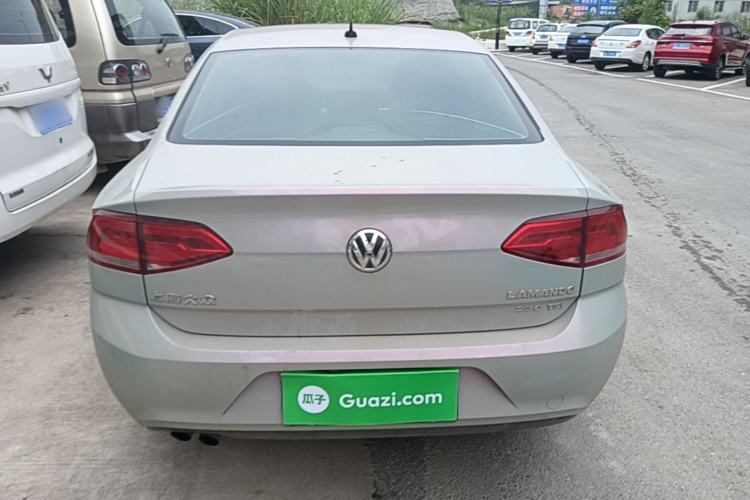 Used Volkswagen Lamando 2015 230TSI DSG Fashion Edition Rear