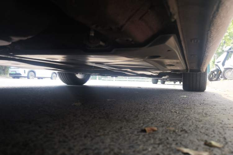 Used Volkswagen Lamando 2015 330TSI DSG Comfort Edition Chassis Rear Right