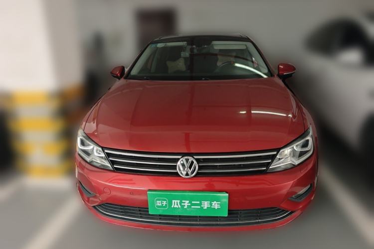 Used Volkswagen Lamando 2015 330TSI DSG Luxury Edition Front