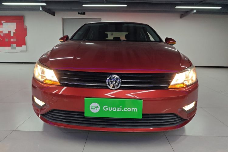 Used Volkswagen Lamando 2015 230TSI DSG Fashion Edition Front
