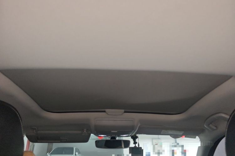 Used Volkswagen Lamando 2015 330TSI DSG Luxury Edition Headliner