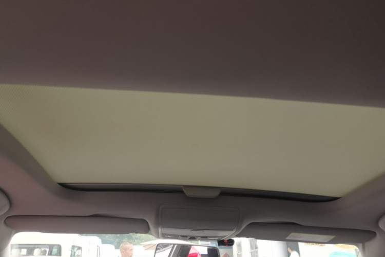Used Volkswagen Lamando 2015 330TSI DSG Comfort Edition Headliner