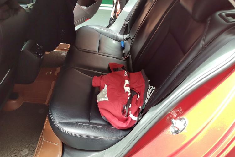 Used Volkswagen Lamando 2015 230TSI DSG Fashion Edition Left Rear Seat