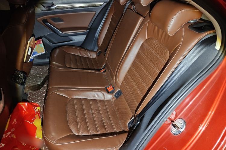 Used Volkswagen Lamando 2015 280TSI DSG Luxury Edition Left Rear Seat