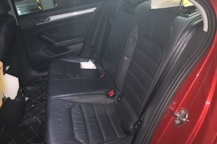 Used Volkswagen Lamando 2015 280TSI DSG Comfort Edition Left Rear Seat