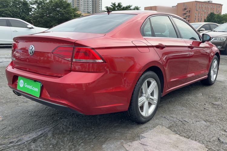 Used Volkswagen Lamando 2015 330TSI DSG Comfort Edition Rear Right 45 Deg
