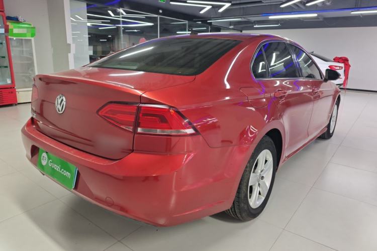 Used Volkswagen Lamando 2015 230TSI DSG Fashion Edition Rear Right 45 Deg