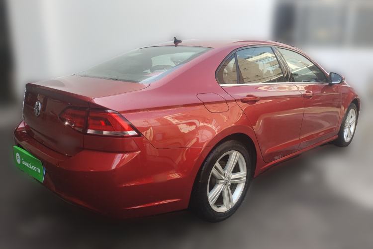 Used Volkswagen Lamando 2015 280TSI DSG Comfort Edition Rear Right 45 Deg
