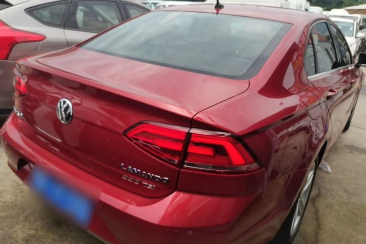 Used Volkswagen Lamando 2015 330TSI DSG Comfort Edition Rear Right 45 Deg