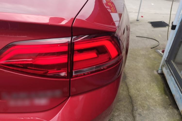 Used Volkswagen Lamando 2015 330TSI DSG Comfort Edition Right Rear Taillight