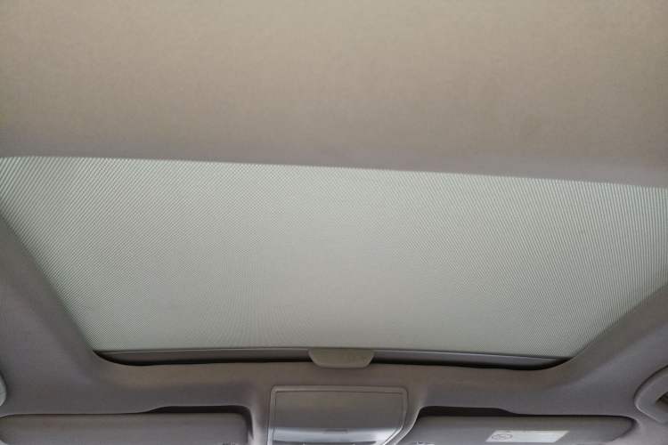 Used Volkswagen Lamando 2015 280TSI DSG Luxury Edition Headliner