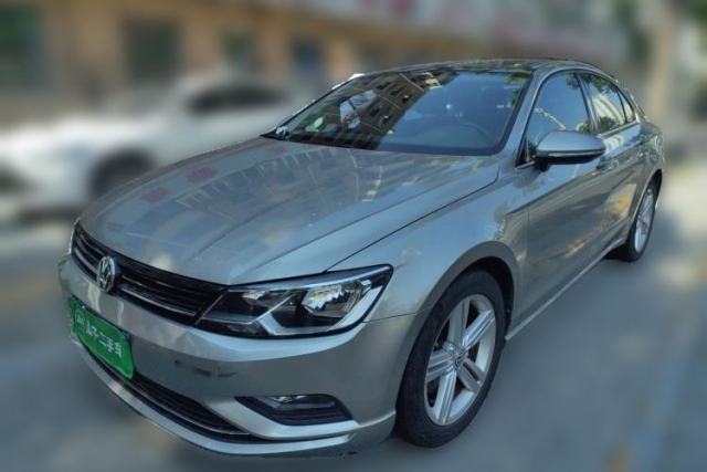 Volkswagen Lamando 2015 330TSI DSG Comfort Edition usado
