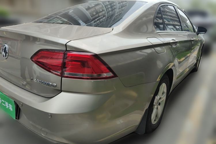 Used Volkswagen Lamando 2015 230TSI DSG Fashion Edition Rear Right 45 Deg