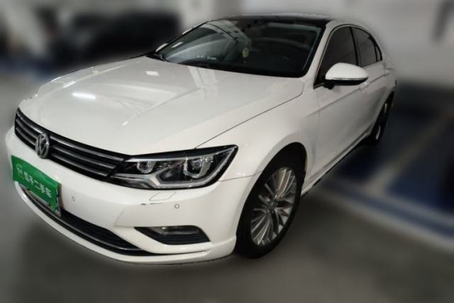 Used Volkswagen Lamando 2015 280TSI DSG Luxury Edition