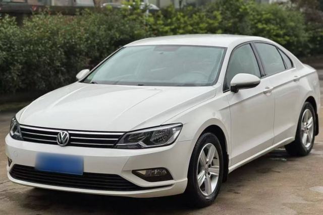 Used Volkswagen Lamando 2015 230TSI Manual Trend Edition