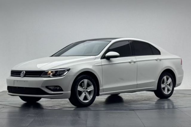 Used Volkswagen Lamando 2015 230TSI DSG Fashion Edition