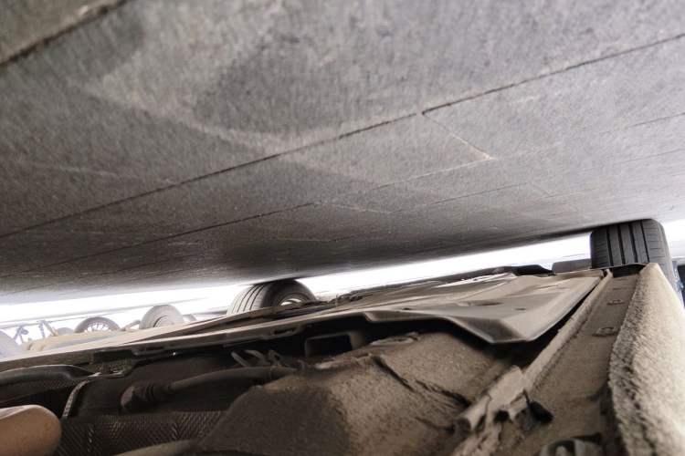 Used Volkswagen Lamando 2015 280TSI Manual Comfort Edition Chassis Rear Left