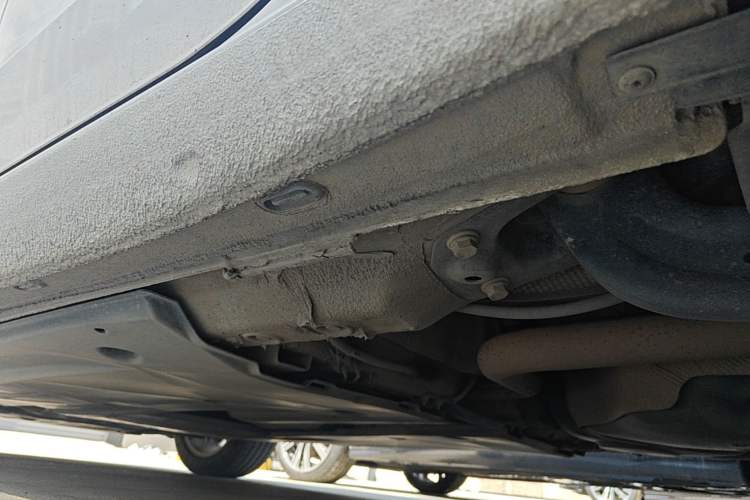 Used Volkswagen Lamando 2015 280TSI DSG Comfort Edition Chassis Rear Left