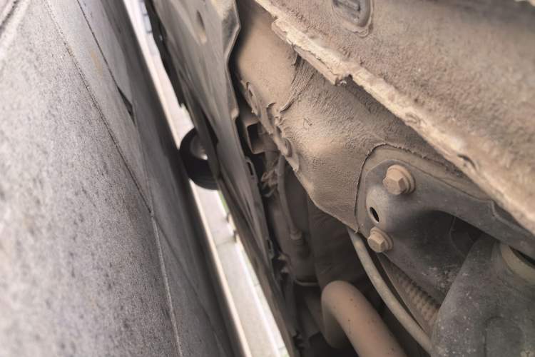 Used Volkswagen Lamando 2015 280TSI Manual Comfort Edition Chassis Rear Left