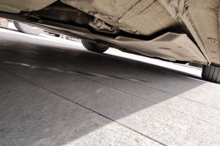 Used Volkswagen Lamando 2015 280TSI Manual Comfort Edition Chassis Rear Right