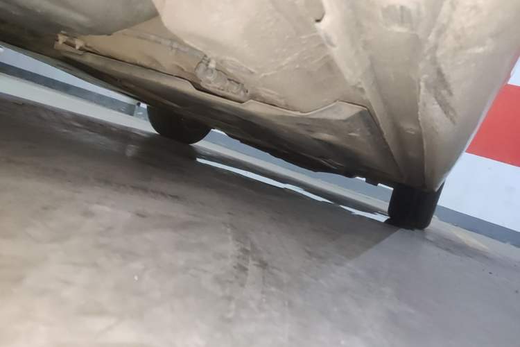 Used Volkswagen Lamando 2015 230TSI DSG Fashion Edition Chassis Rear Right