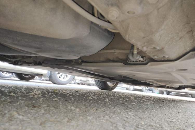 Used Volkswagen Lamando 2015 330TSI DSG Comfort Edition Chassis Rear Right