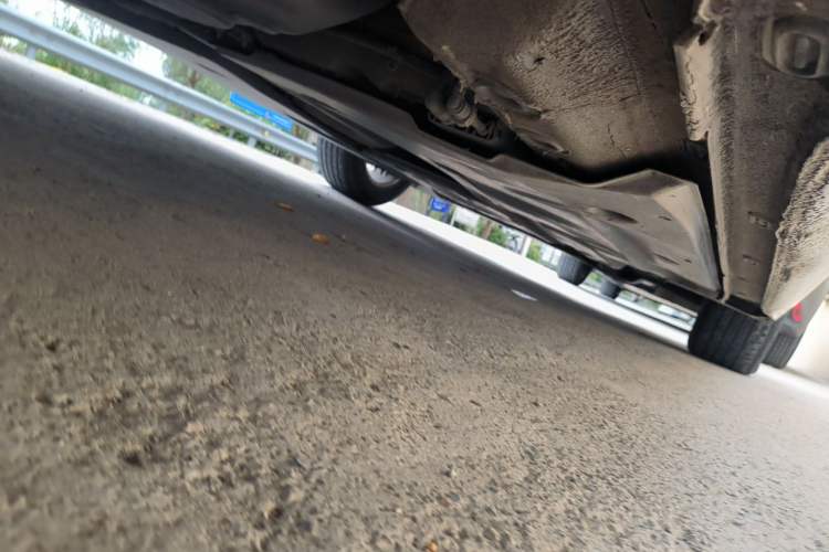Used Volkswagen Lamando 2015 230TSI DSG Fashion Edition Chassis Rear Right