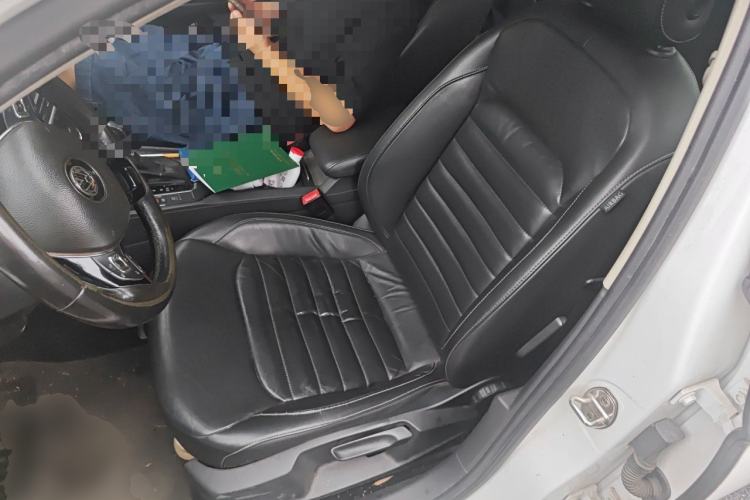 Used Volkswagen Lamando 2015 280TSI DSG Comfort Edition Driver Seat