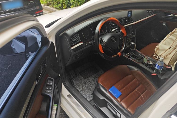 Used Volkswagen Lamando 2015 280TSI DSG Comfort Edition Driver Seat