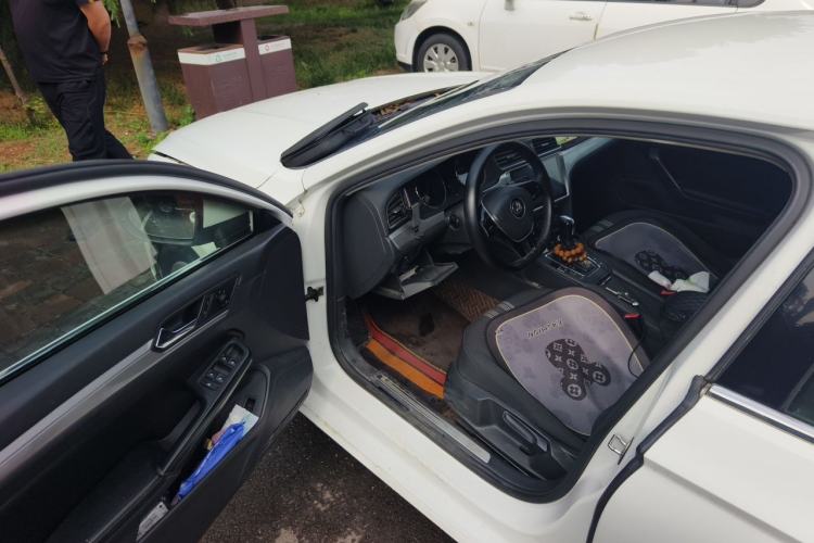 Used Volkswagen Lamando 2015 230TSI DSG Fashion Edition Driver Seat