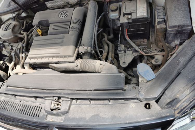 Used Volkswagen Lamando 2015 230TSI Manual Trend Edition Engine Bay