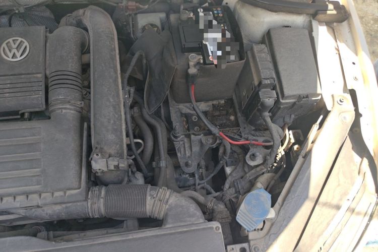 Used Volkswagen Lamando 2015 230TSI DSG Fashion Edition Engine Bay Left