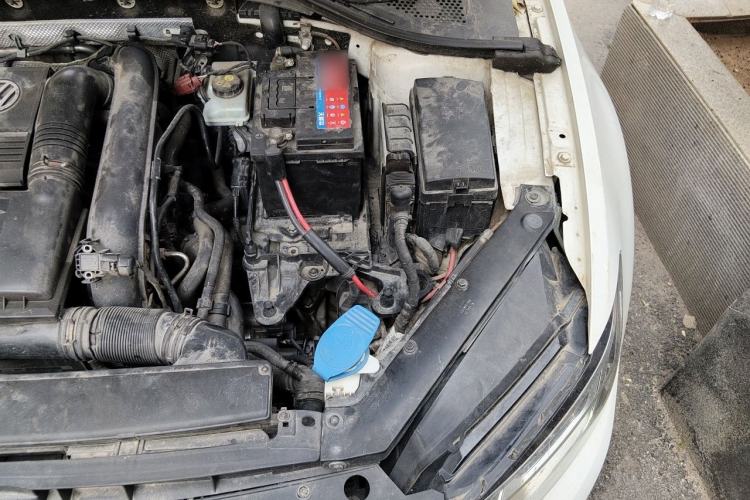 Used Volkswagen Lamando 2015 230TSI DSG Fashion Edition Engine Bay Left