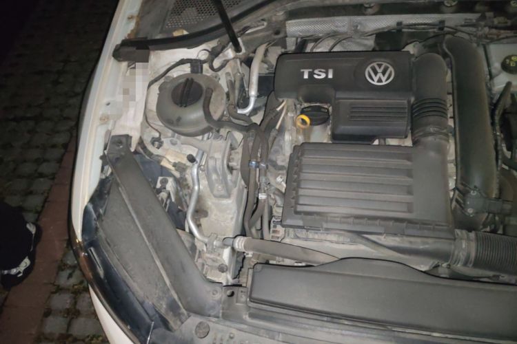 Used Volkswagen Lamando 2015 230TSI DSG Fashion Edition Engine Bay Right